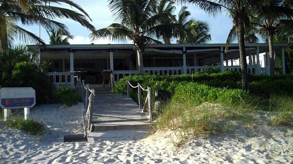 Sibonne Beach Hotel Grace Bay Exteriör bild