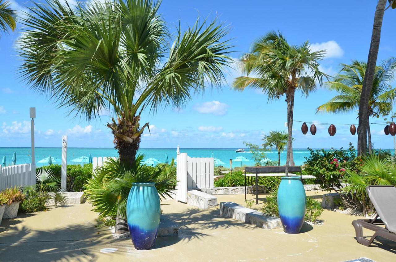 Sibonne Beach Hotel Grace Bay Exteriör bild