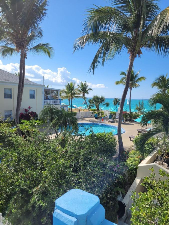 Sibonne Beach Hotel Grace Bay Exteriör bild