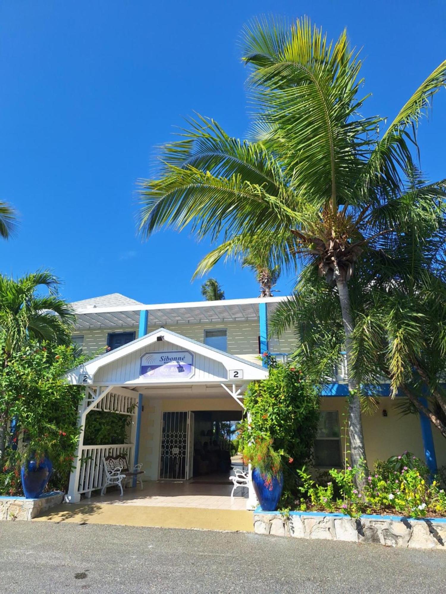 Sibonne Beach Hotel Grace Bay Exteriör bild